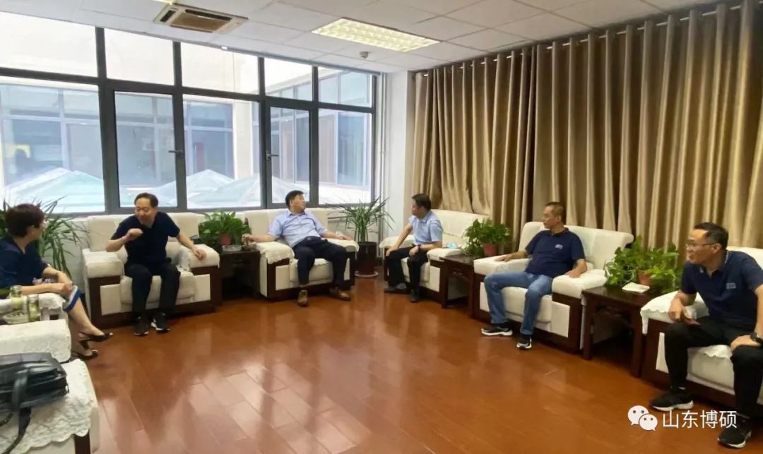 混凝土機械協(xié)會符忠軒會長蒞臨山東博碩指導工作